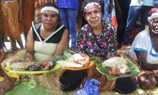 Nikmatnya Sagu Tindis Makanan Khas Suku Kamoro