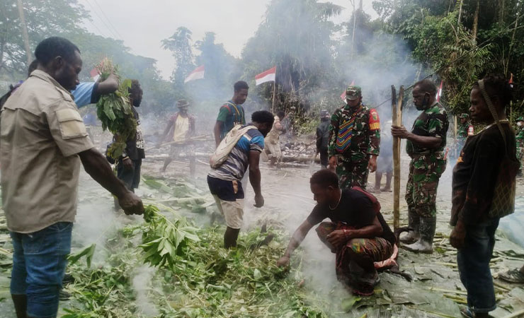 Sambut Bulan Penuh Kasih