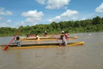Puluhan Warga Papua Ikut Lomba Dayung Tradisional